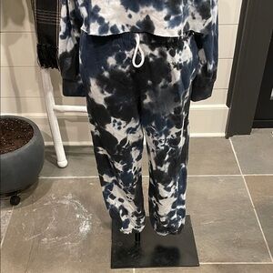Colsie Tie-dye fleece jogger sweatpant